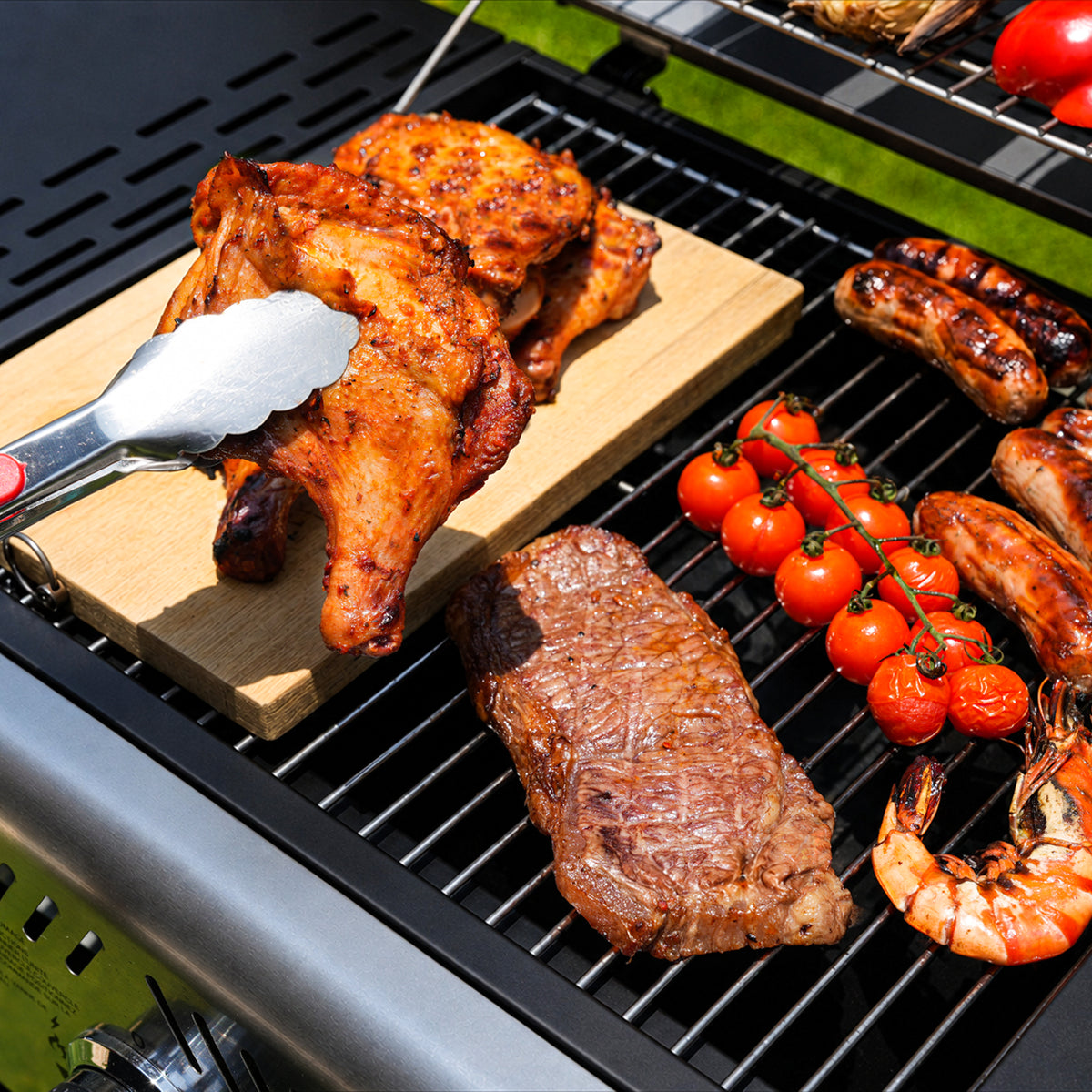 KingChii 3-Burner Gas and Charcoal Grill Combo with 22,500 BTU, Dual Fuel BBQ Smoker for Outdoor Patio Cooking Barbecue